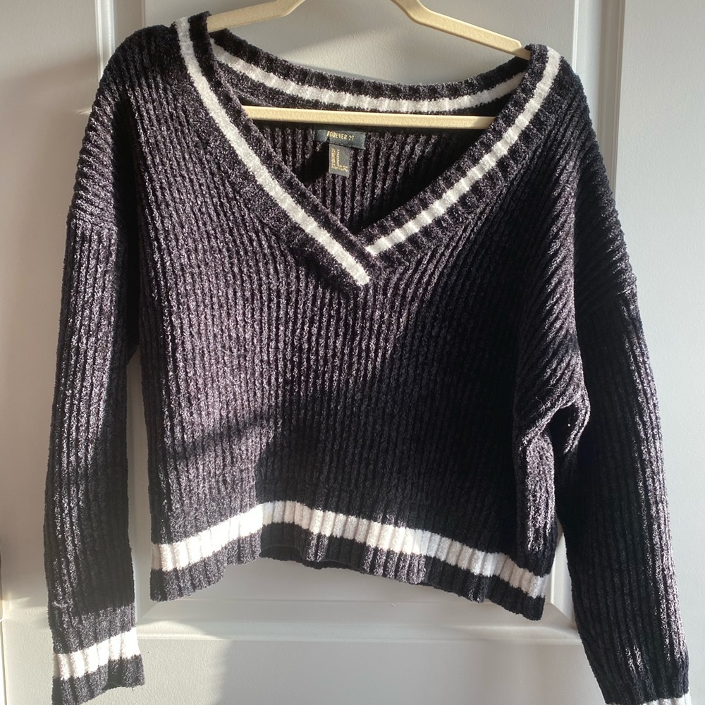 Blue crop top sweater